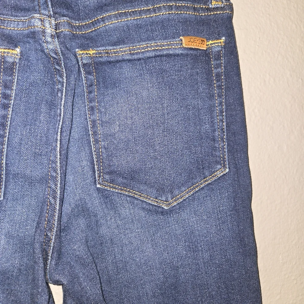Joe's The Milla High Rise Straight Ankle size 25